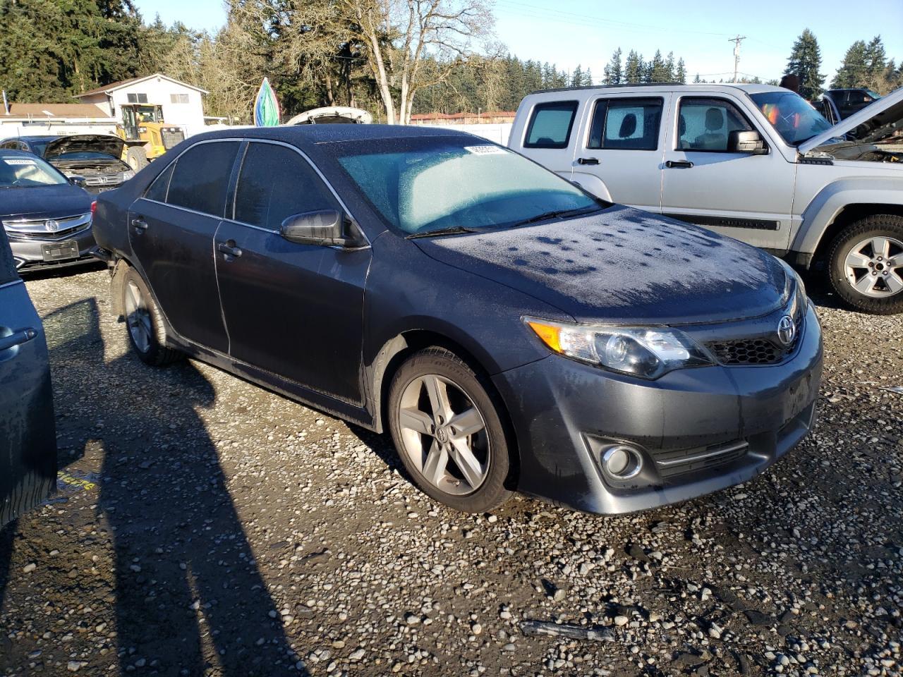 2013 TOYOTA CAMRY L - Фото 4