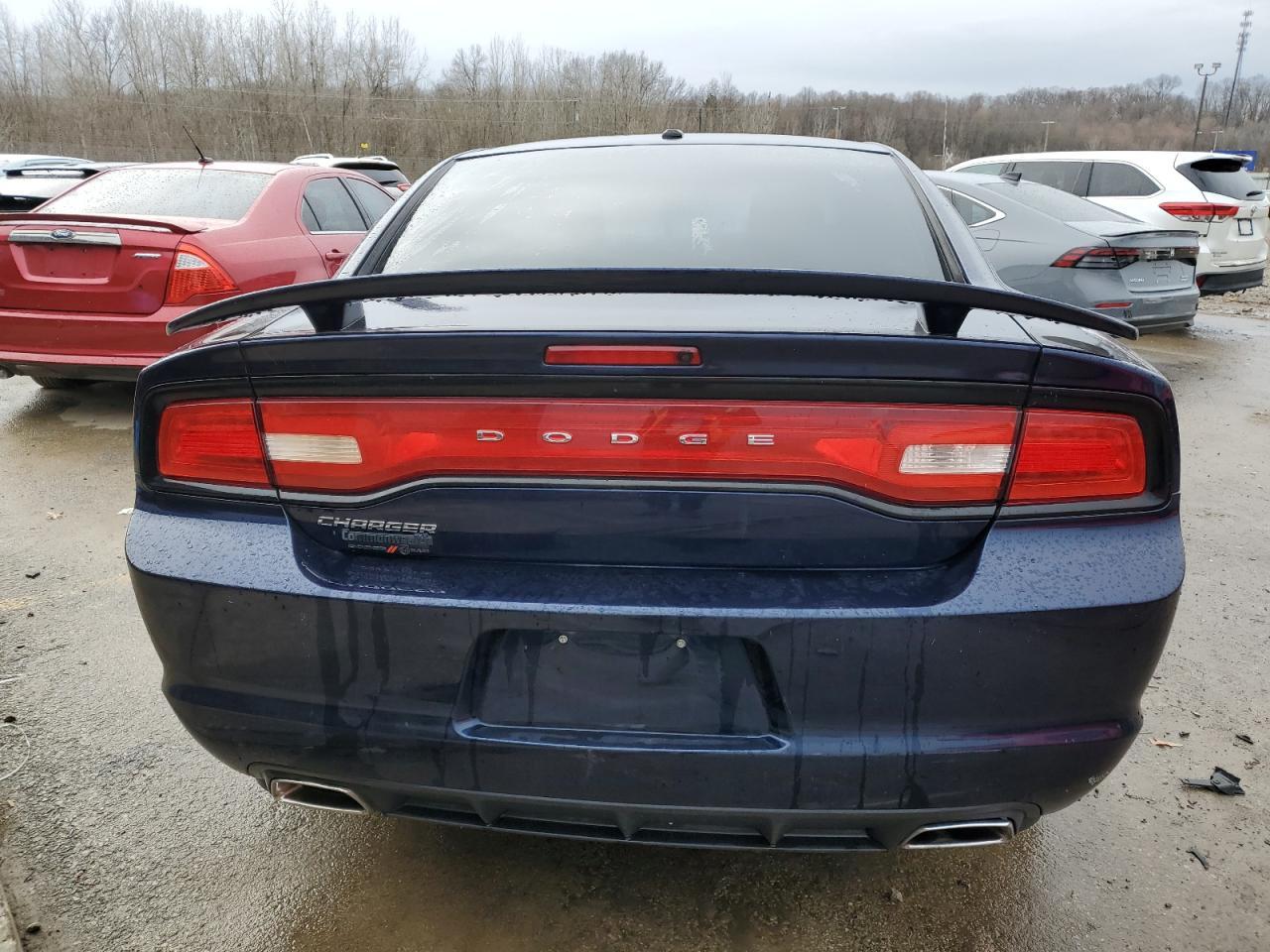 2014 DODGE CHARGER SE - Image 6