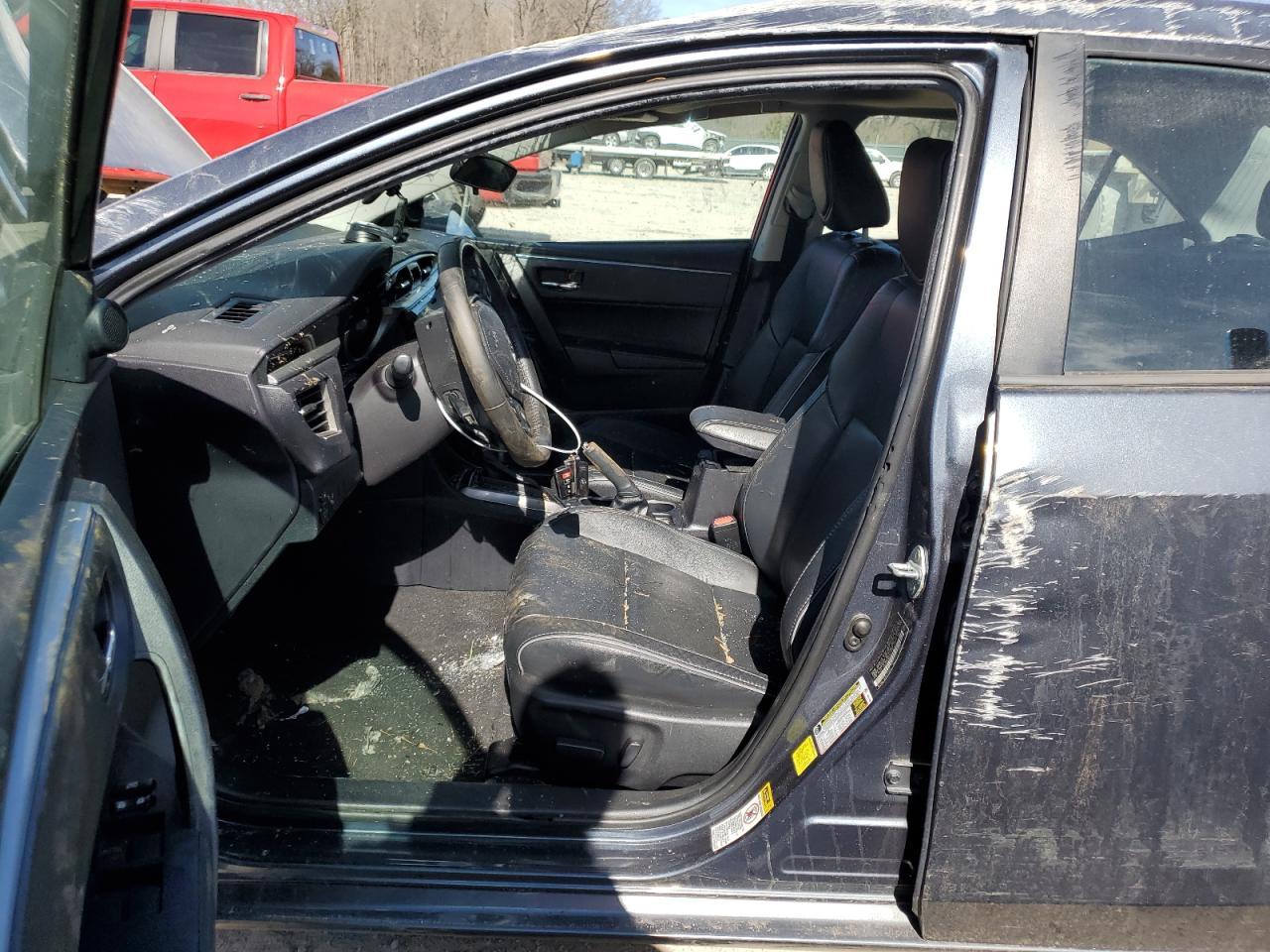 2015 TOYOTA COROLLA L - Image 7