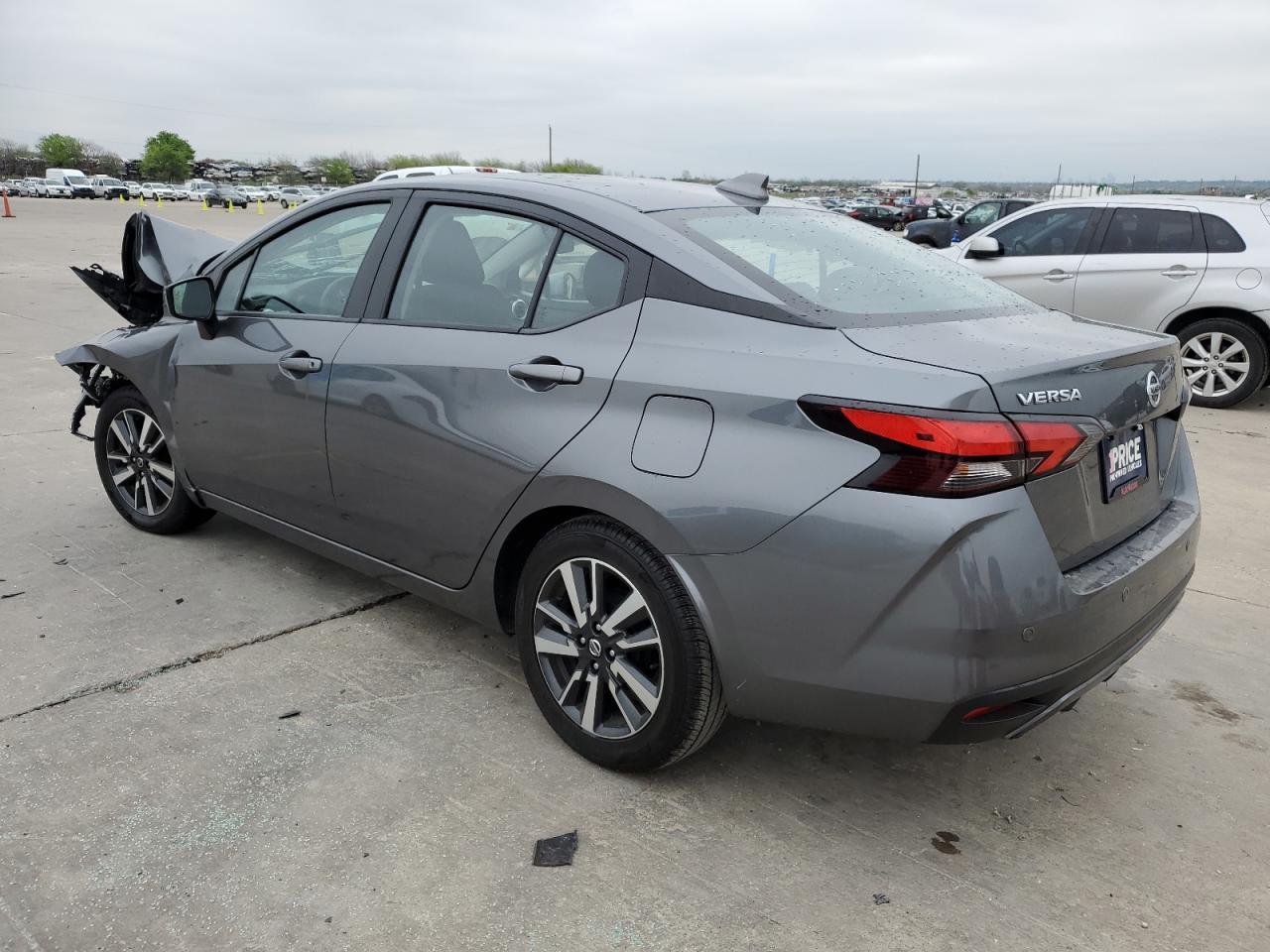 2021 NISSAN VERSA SV - Фото 2