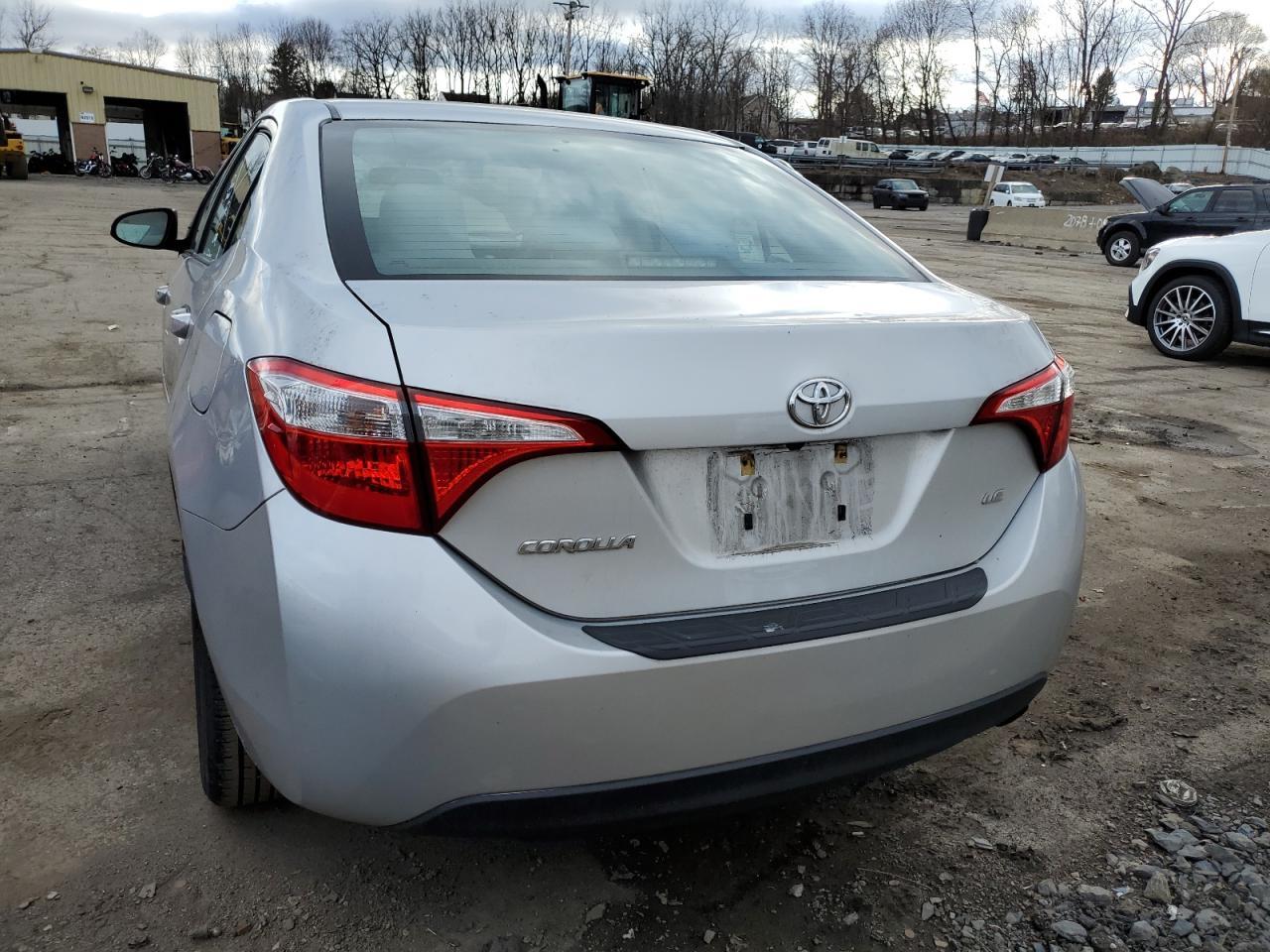 2016 TOYOTA COROLLA L - Image 6