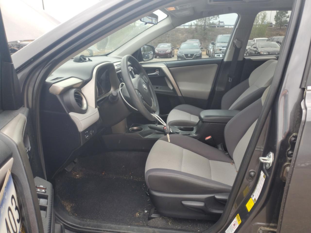 2015 TOYOTA RAV4 XLE - Фото 7