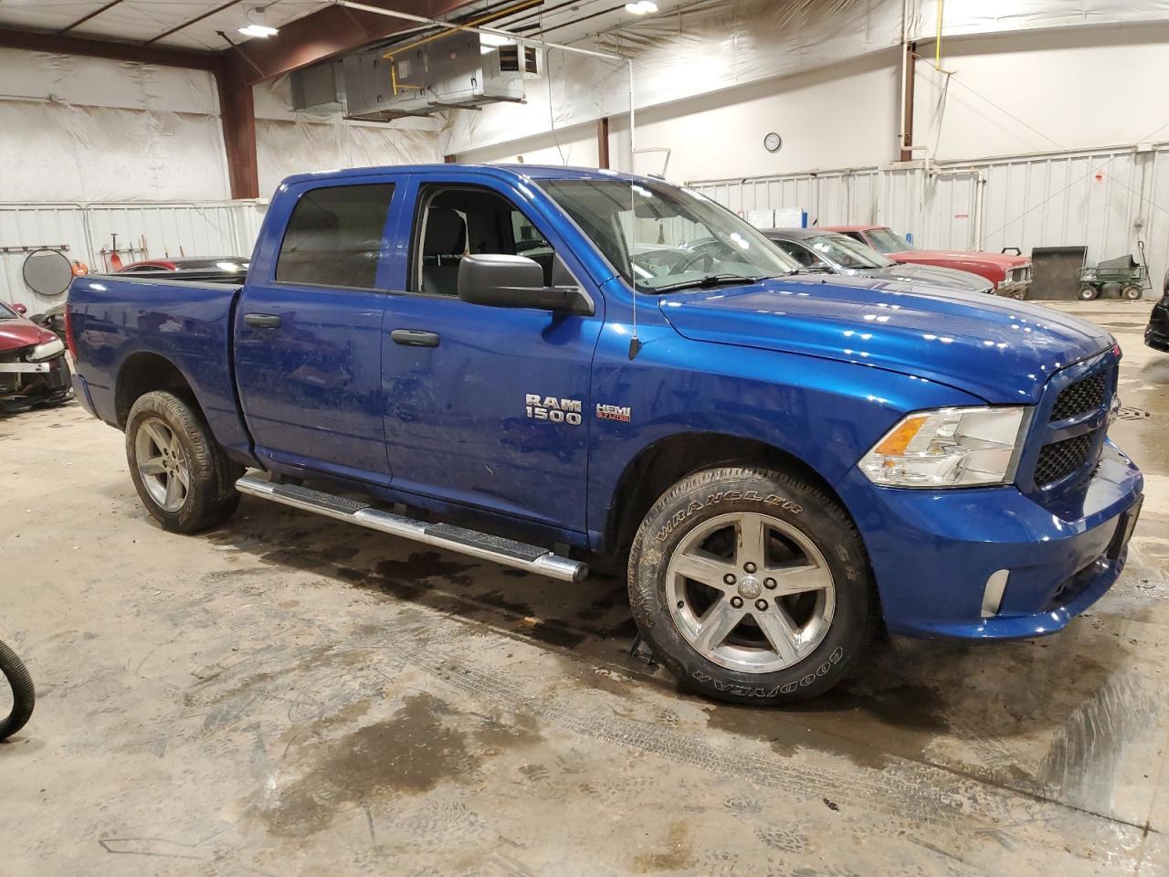 2017 RAM 1500 ST - Image 4