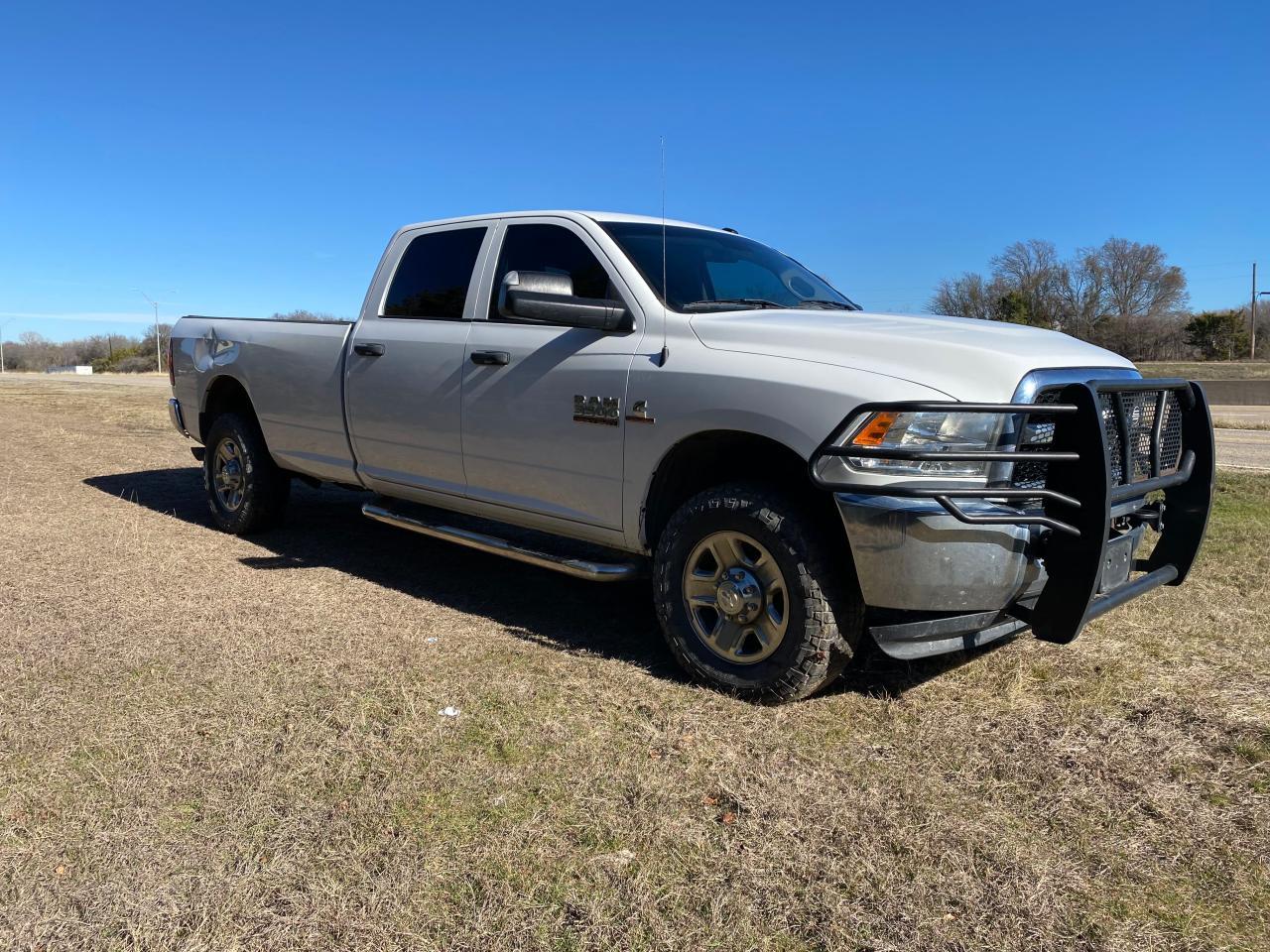 2018 RAM 3500 ST car image