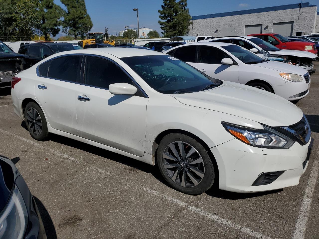 2018 NISSAN ALTIMA 2.5 - Фото 4