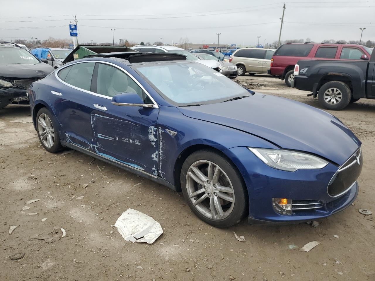 2015 TESLA MODEL S 85 - Фото 4