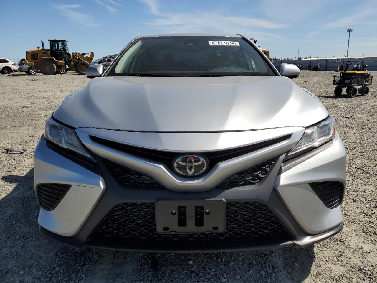 2020 TOYOTA CAMRY SE - Image 5