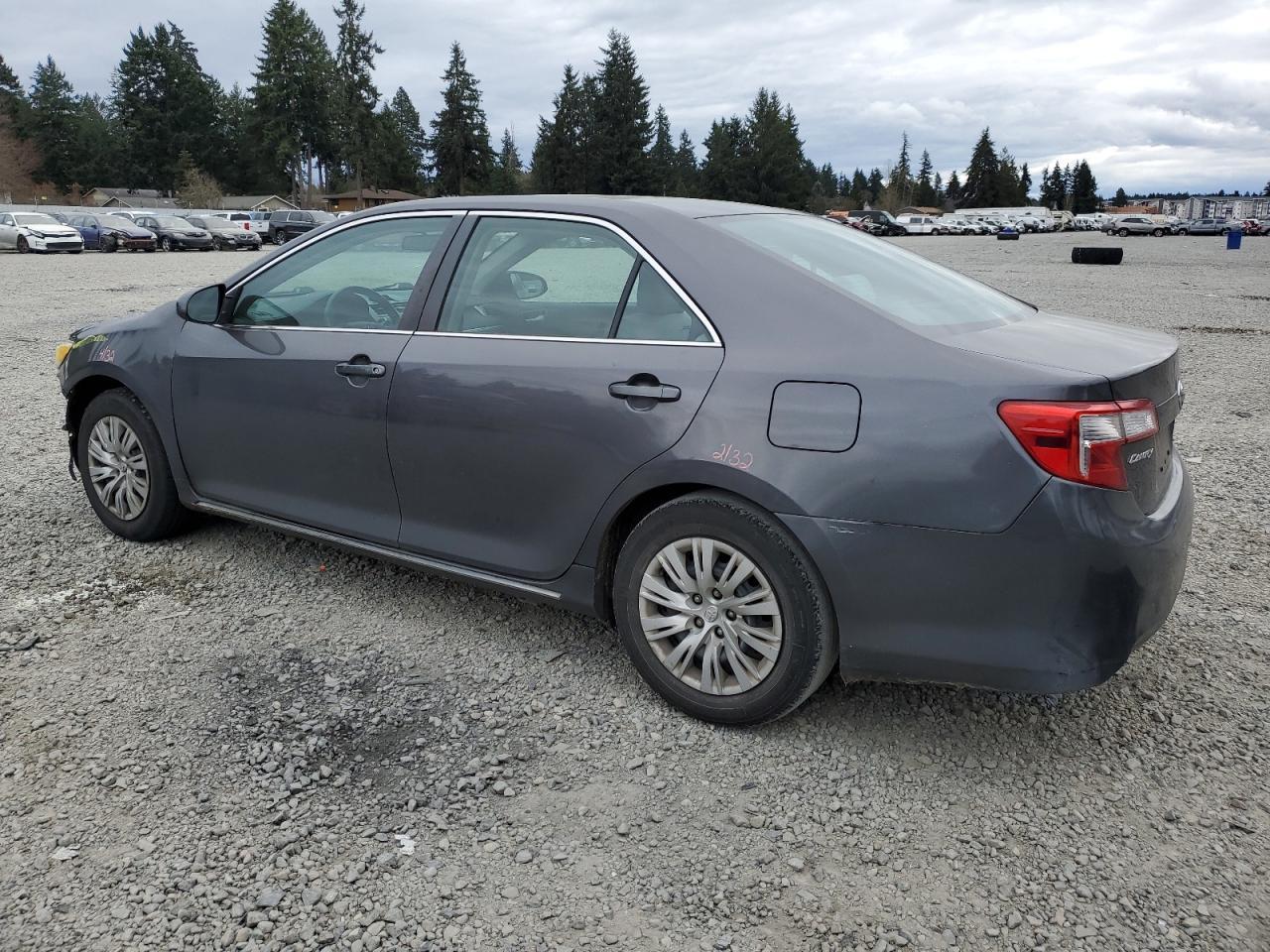 2013 TOYOTA CAMRY L - Image 2