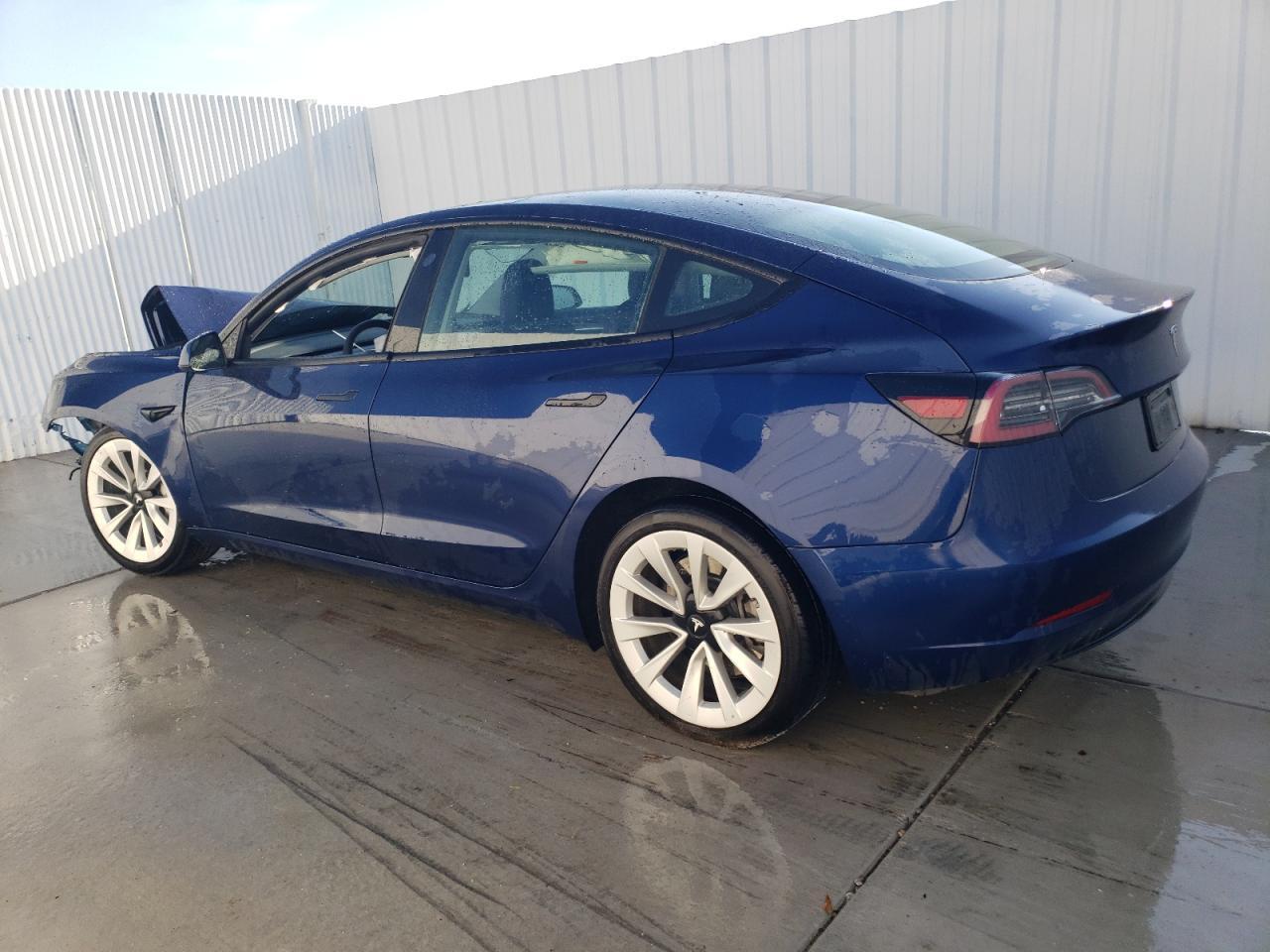 2023 TESLA MODEL 3 - Image 2