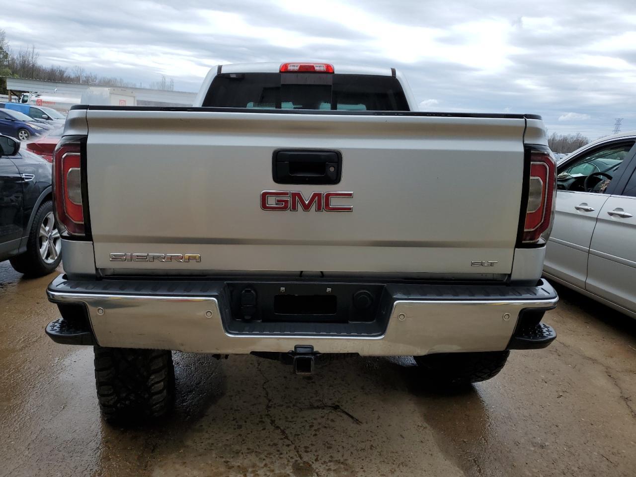 2018 GMC SIERRA K15 - Фото 6