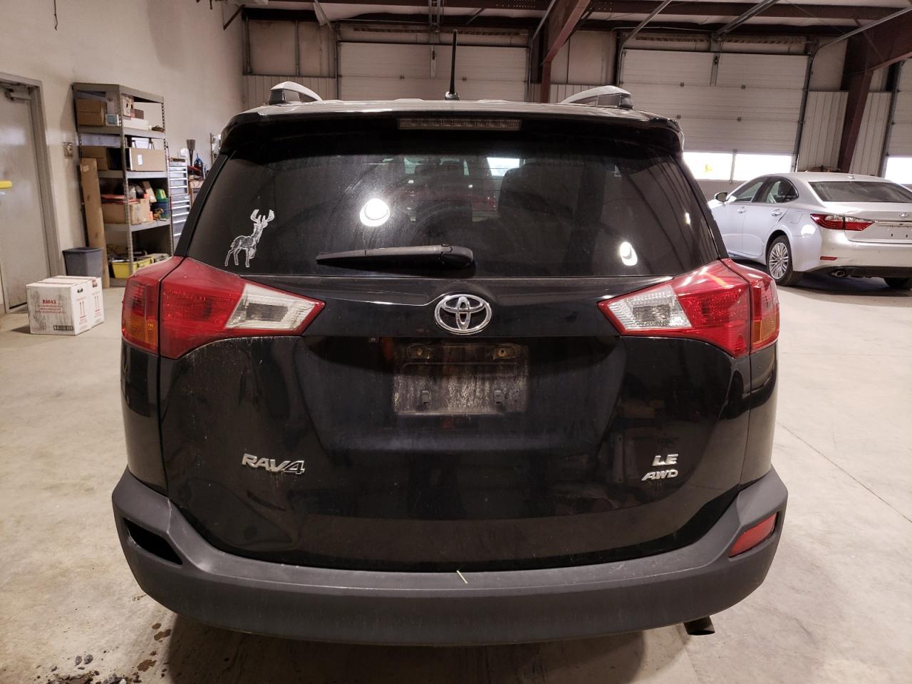 2015 TOYOTA RAV4 LE - Image 6