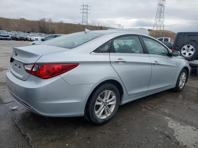 2013 Hyundai Sonata Gls - Image 3