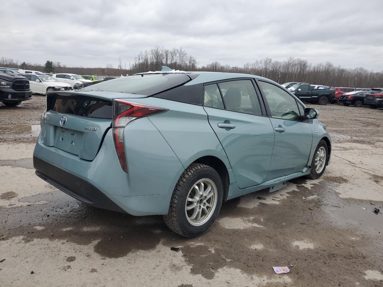 2016 TOYOTA PRIUS - Image 3