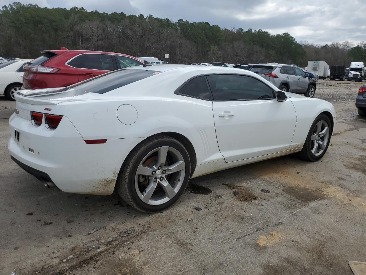 2011 CHEVROLET CAMARO LT - Фото 3
