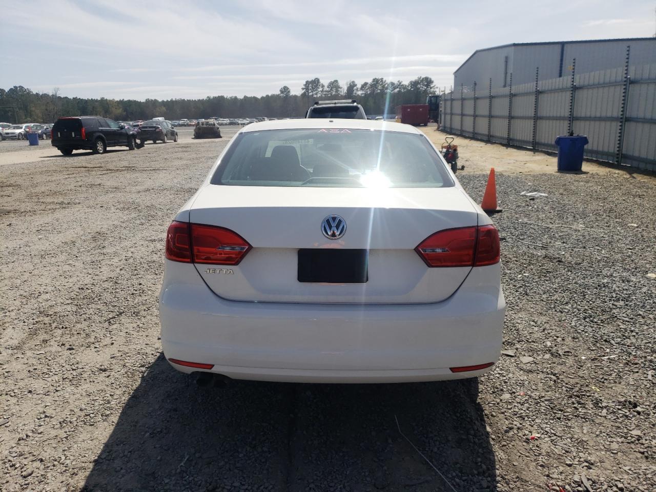 2013 VOLKSWAGEN JETTA BASE - Фото 6
