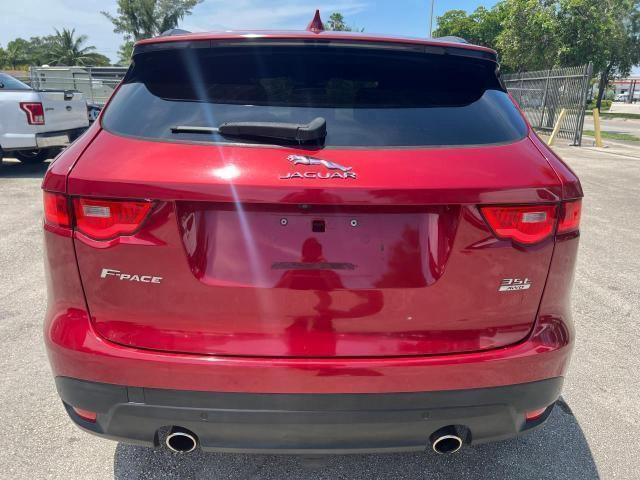 2017 Jaguar F-Pace Prestige - Image 6