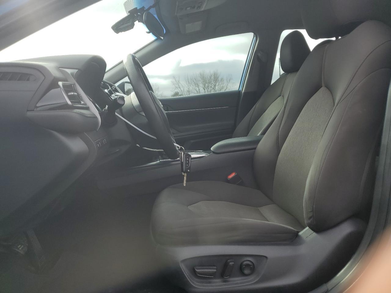 2020 TOYOTA CAMRY LE - Image 7