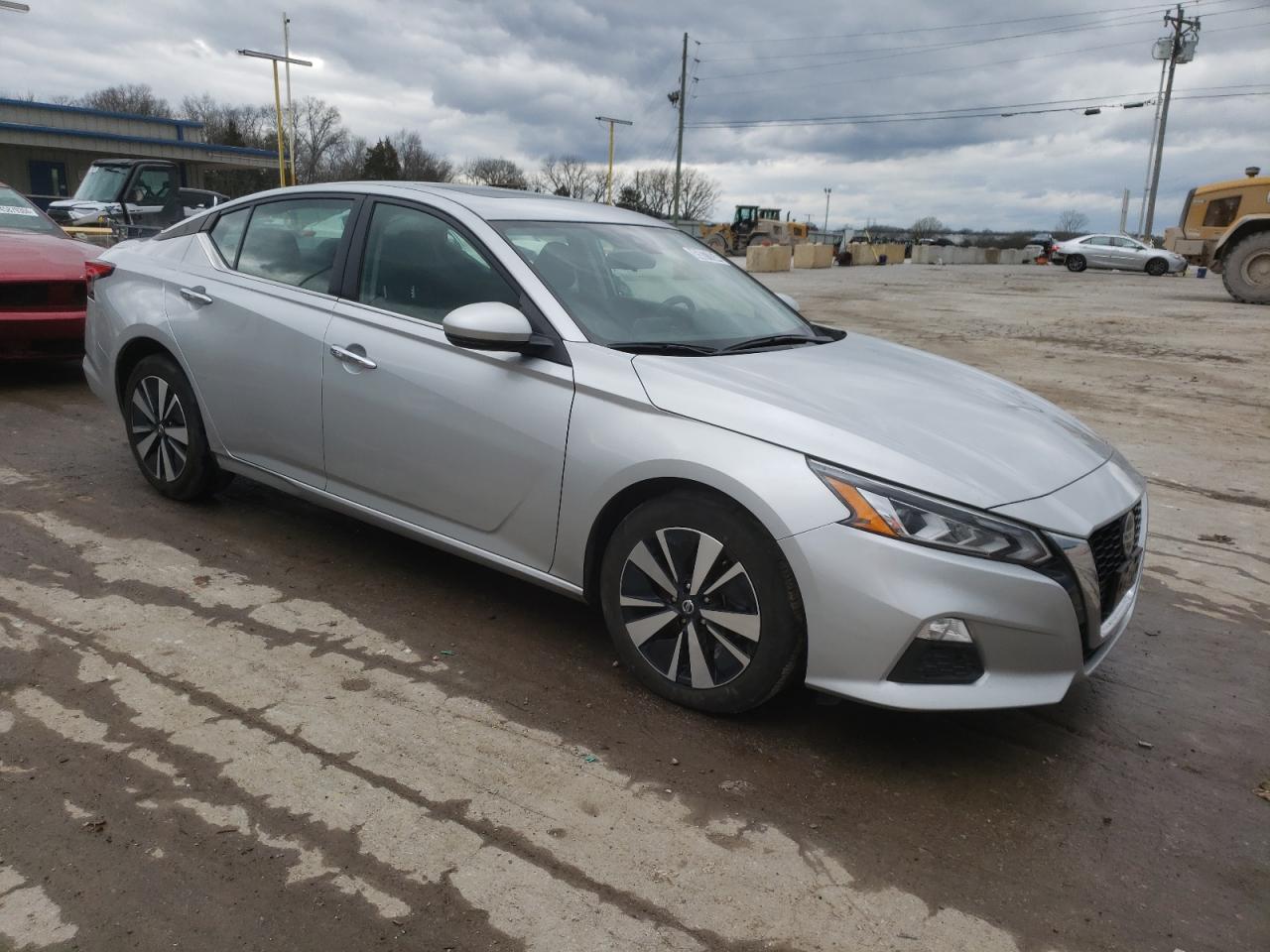 2022 NISSAN ALTIMA SV - Image 4