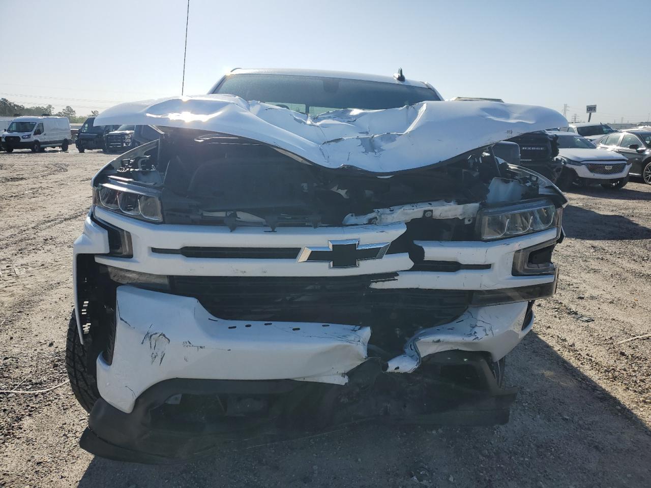 2019 CHEVROLET SILVERADO - Фото 5