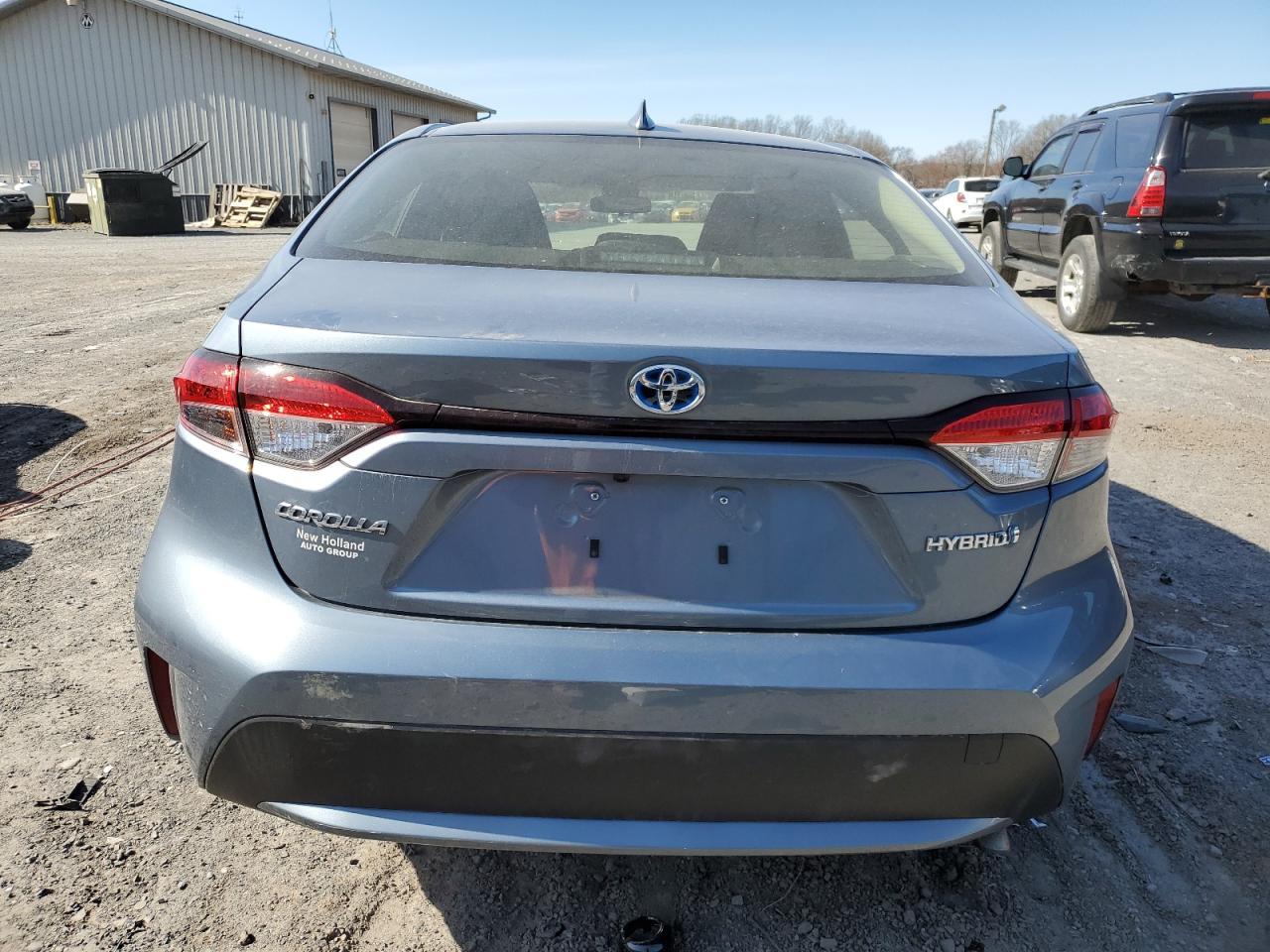 2021 TOYOTA COROLLA LE - Image 6