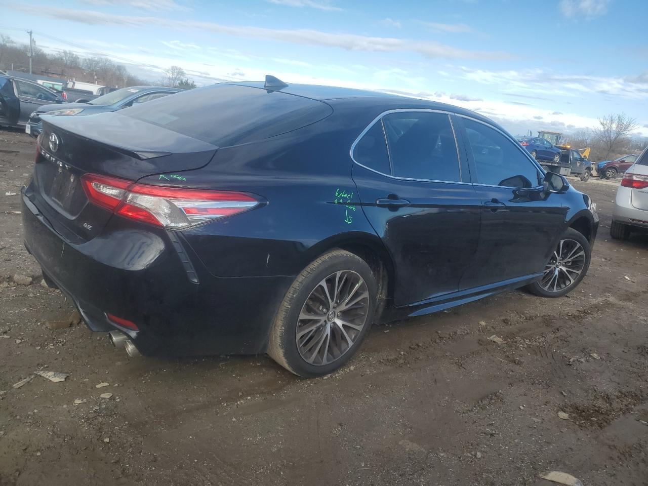2019 TOYOTA CAMRY L - Image 3