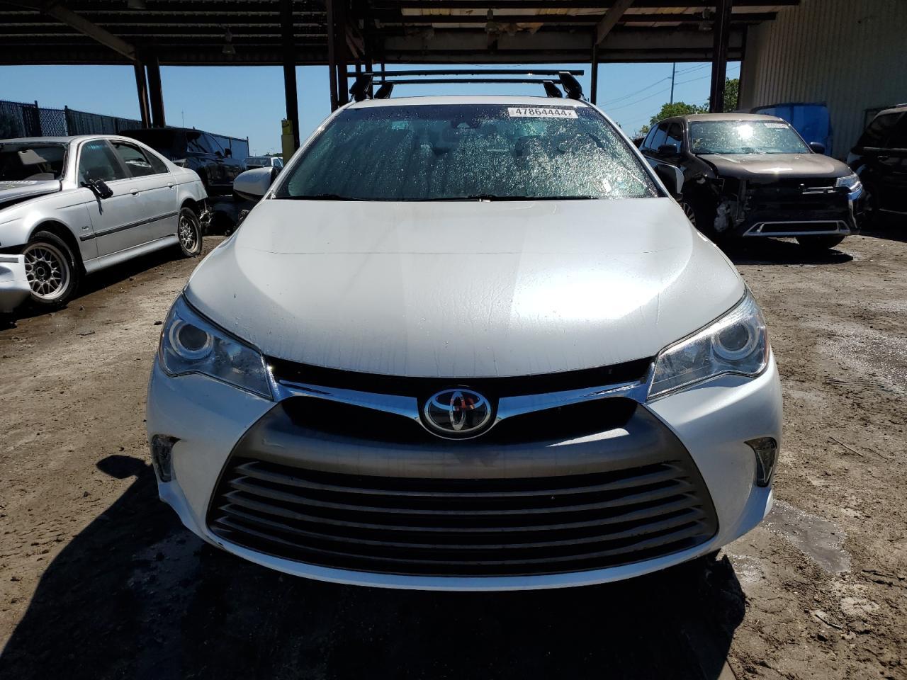 2015 TOYOTA CAMRY LE - Image 5