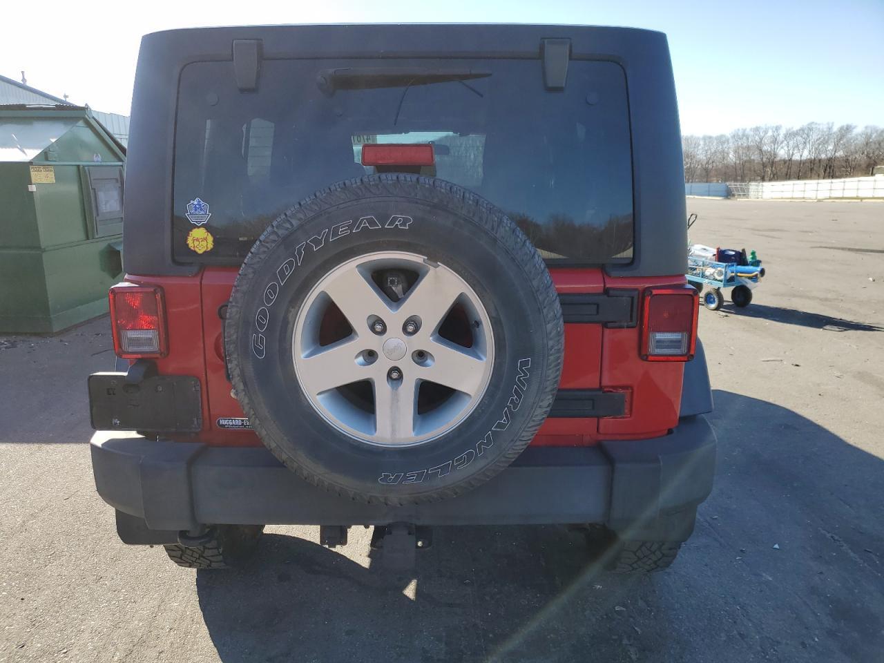 2014 JEEP WRANGLER U - Фото 6