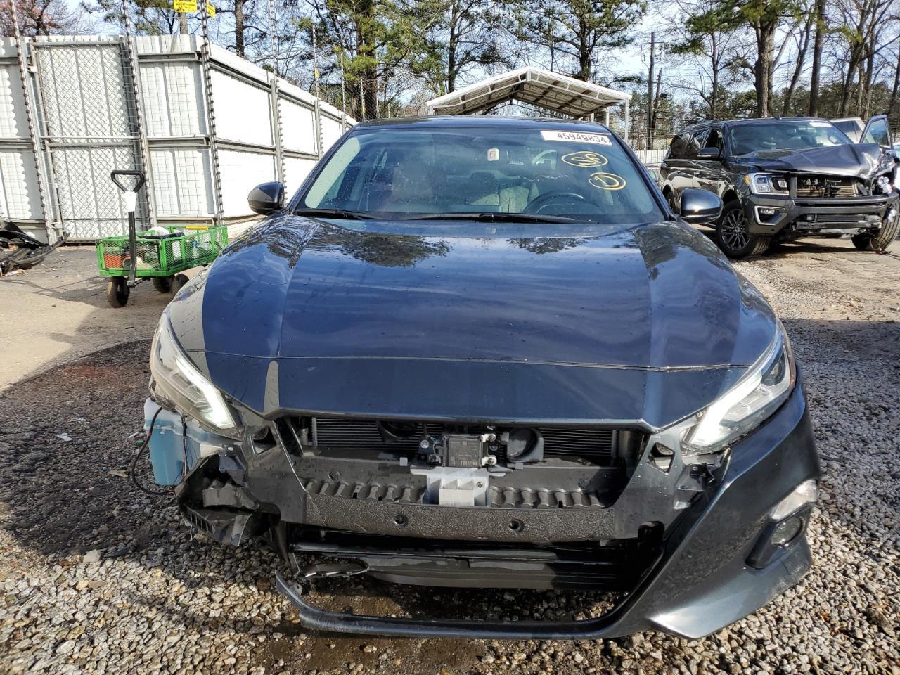 2020 NISSAN ALTIMA SV - Фото 5
