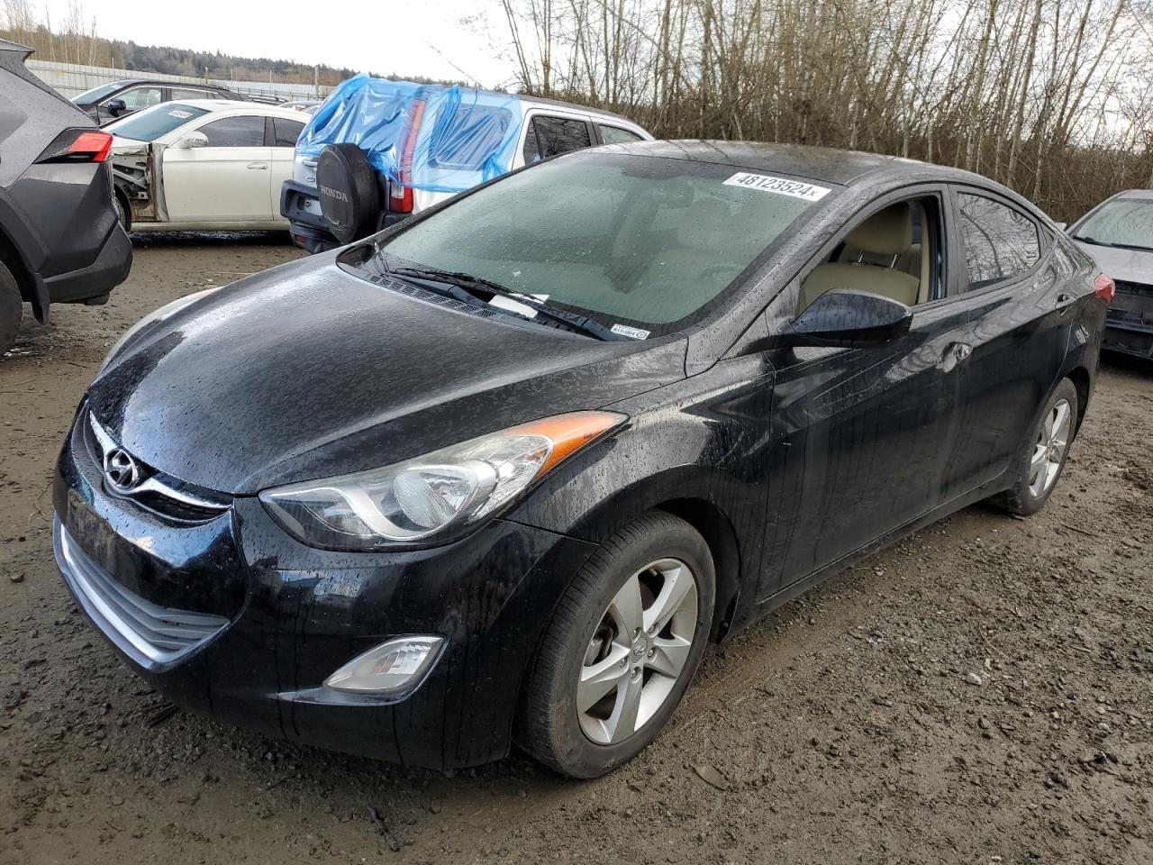 2013 HYUNDAI ELANTRA GL