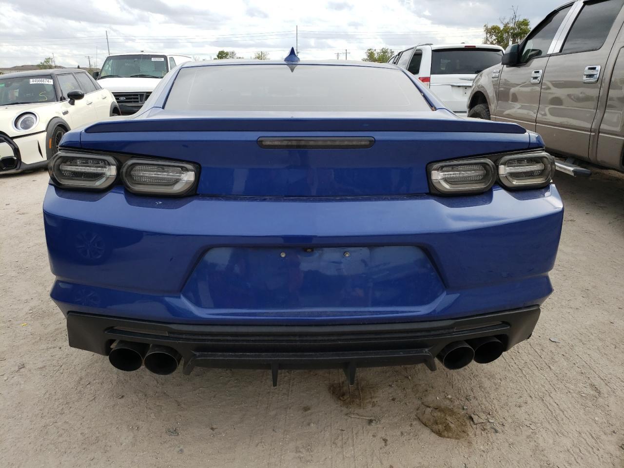 2019 CHEVROLET CAMARO LS - Image 6