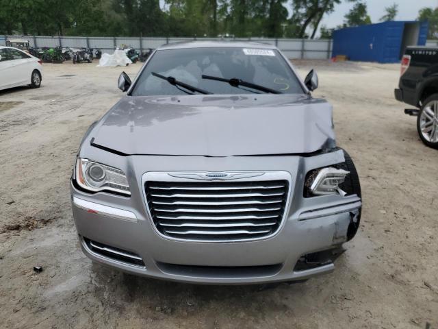 2014 Chrysler 300 - Image 5