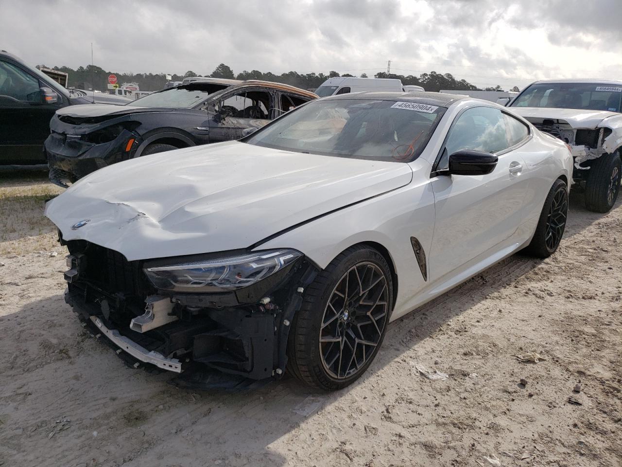 2022 BMW M850XI car image