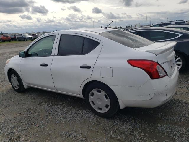 2014 Nissan Versa S - Фото 2