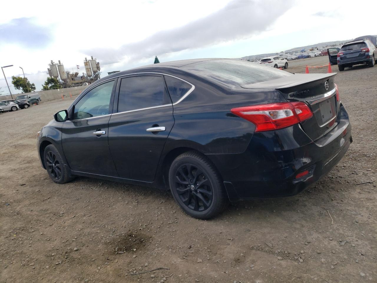 2018 NISSAN SENTRA S - Фото 2