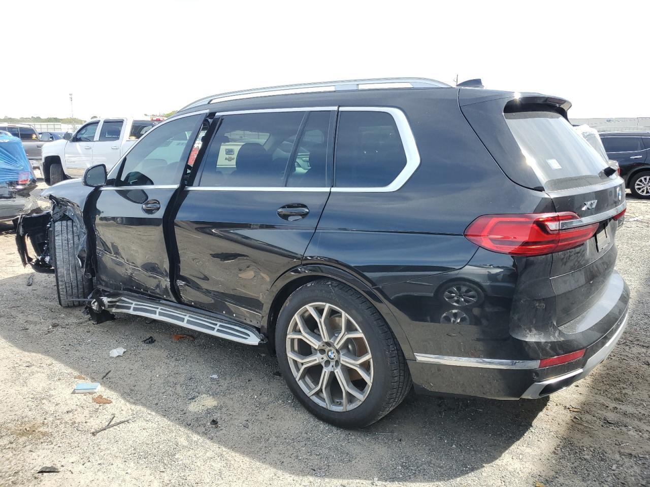 2020 BMW X7 XDRIVE4 - Image 2