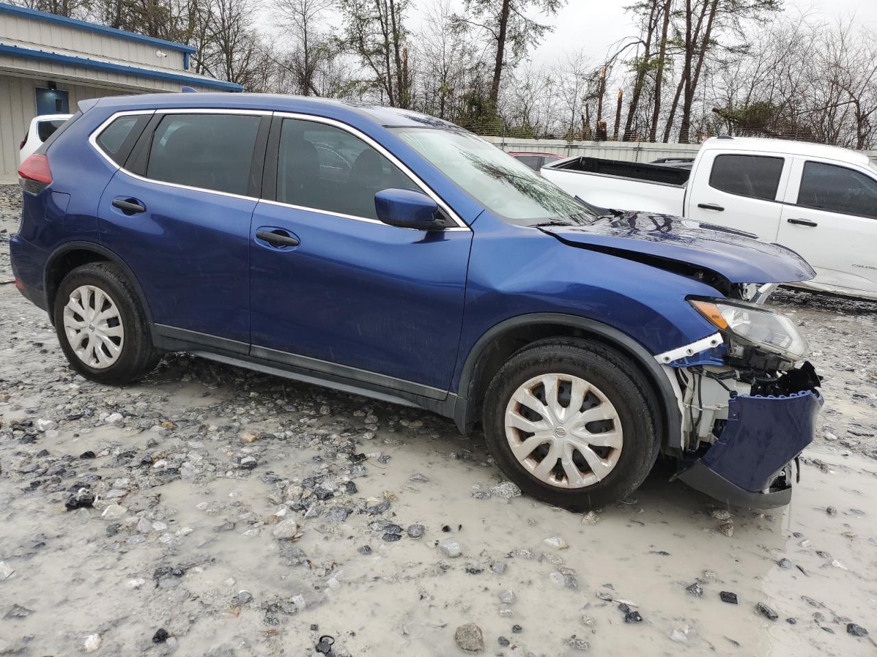 2018 NISSAN ROGUE S - Image 4