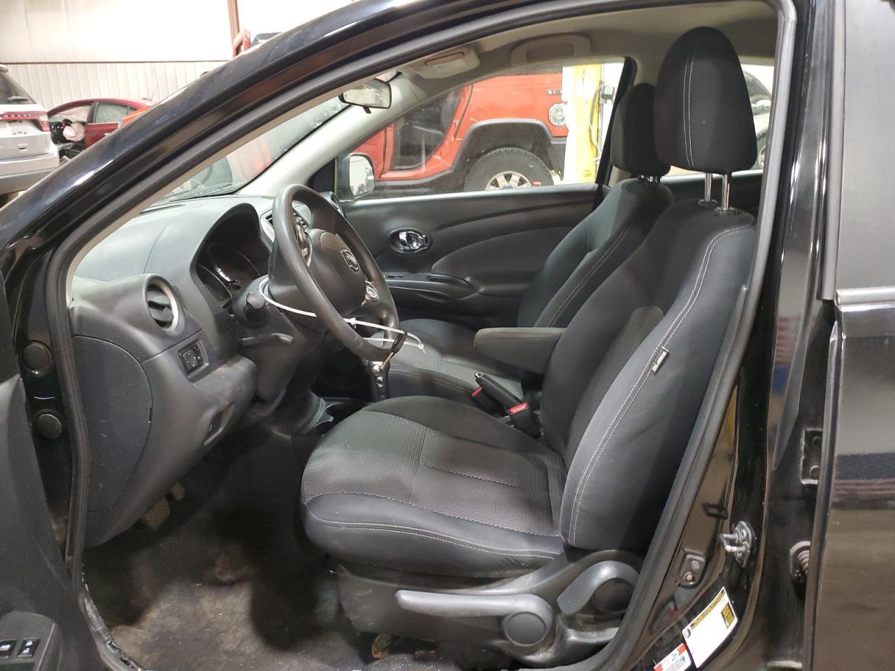 2014 NISSAN VERSA SV - Image 7