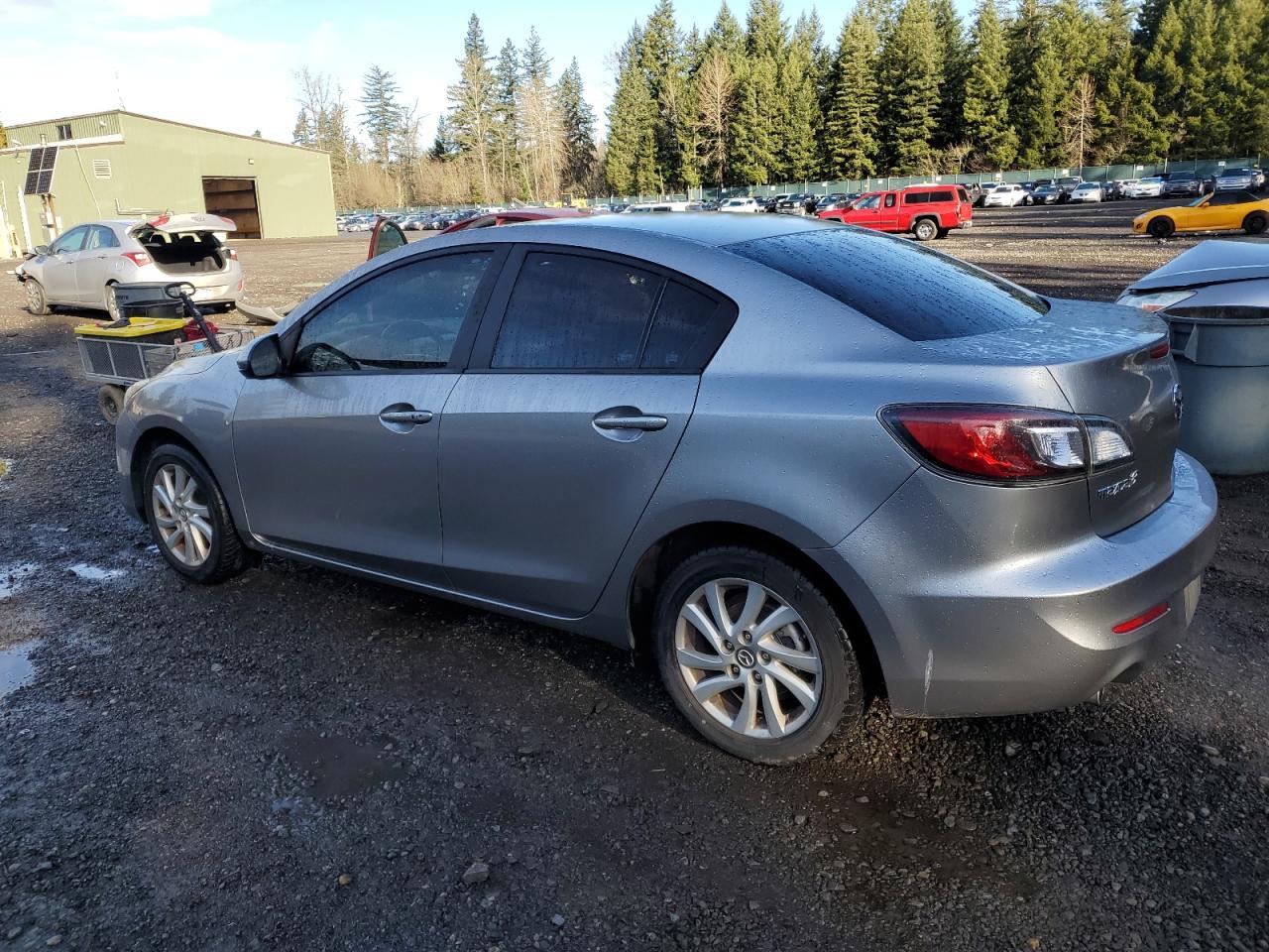 2013 MAZDA 3 I - Фото 2