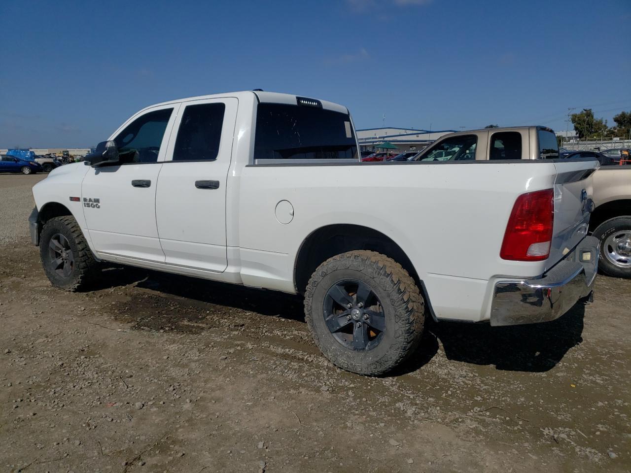2015 RAM 1500 ST - Image 2