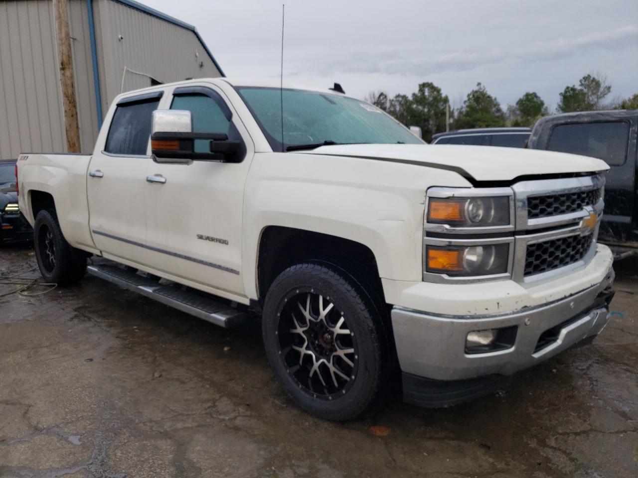 2015 CHEVROLET SILVERADO - Image 4