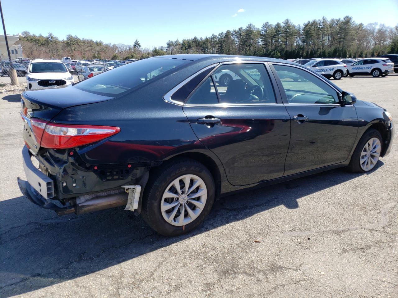 2016 TOYOTA CAMRY LE - Image 3