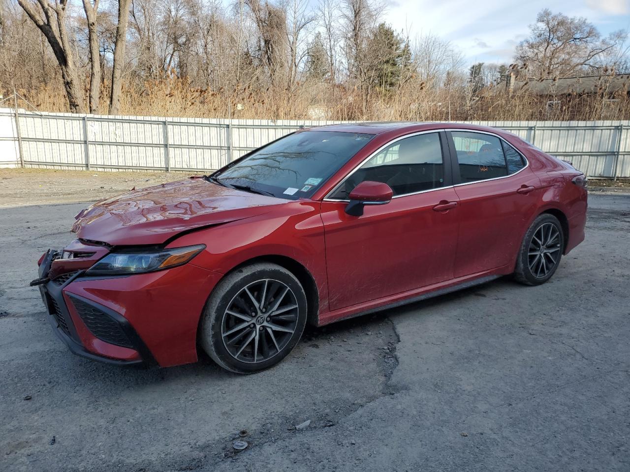 2021 TOYOTA CAMRY SE