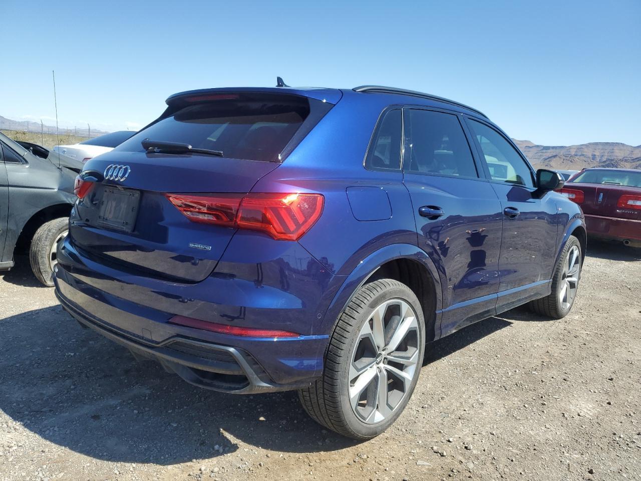 2021 AUDI Q3 PREMIUM - Фото 3