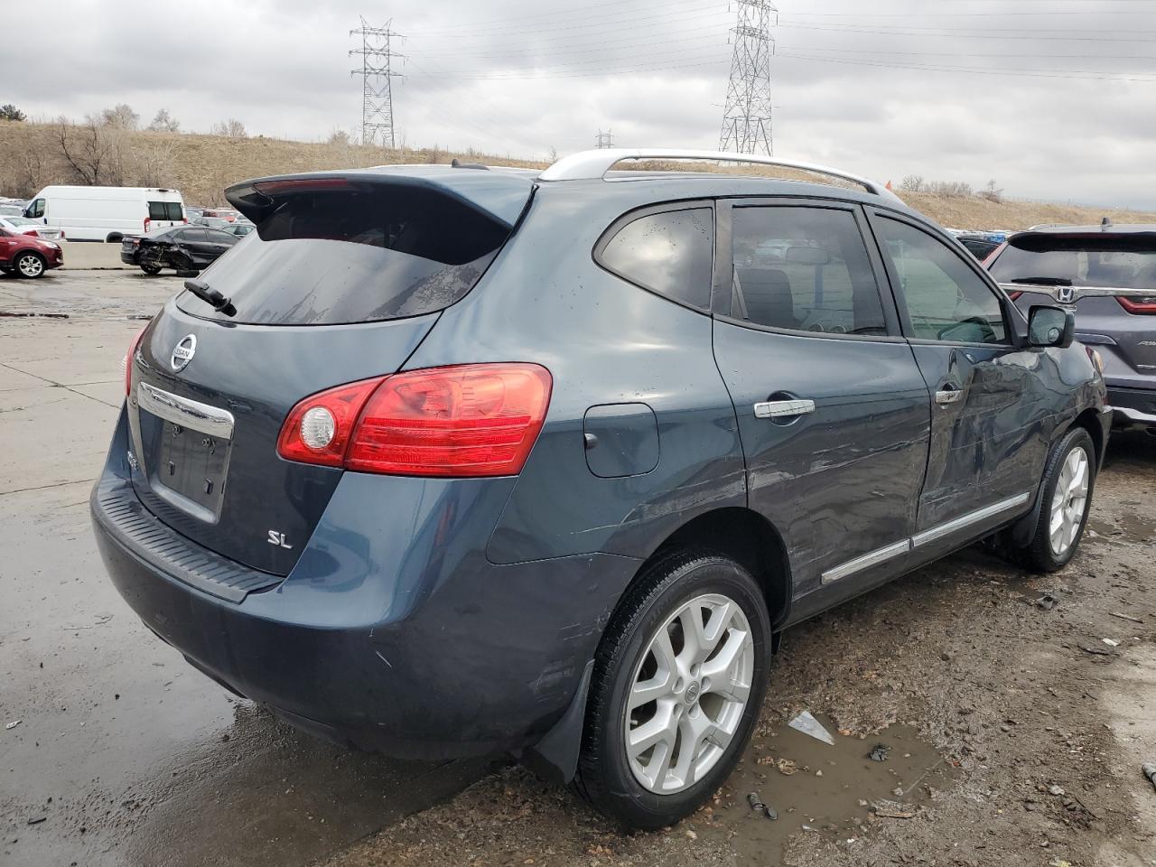 2013 NISSAN ROGUE S - Фото 3