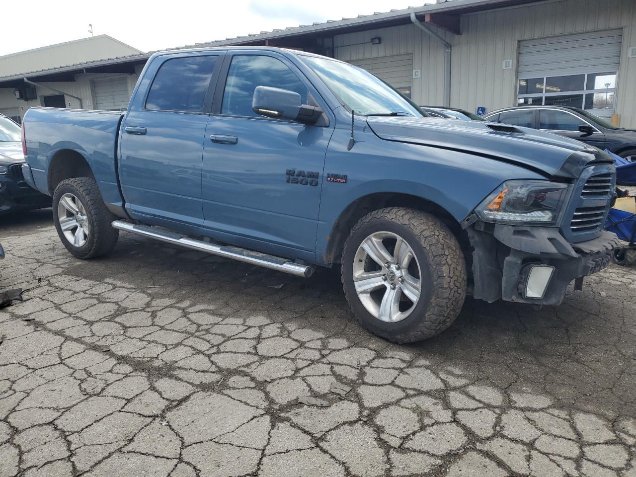 2015 RAM 1500 SPORT - Image 4