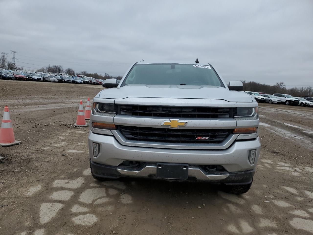 2016 CHEVROLET SILVERADO - Image 5