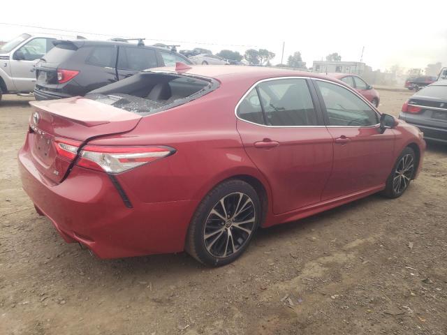 2020 Toyota Camry Se - Фото 3