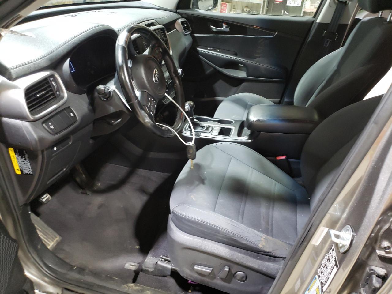 2016 KIA SORENTO LX - Image 7