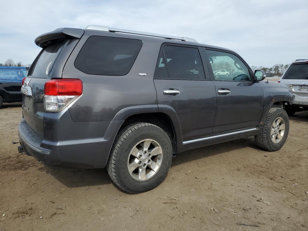 2011 TOYOTA 4RUNNER SR - Image 3