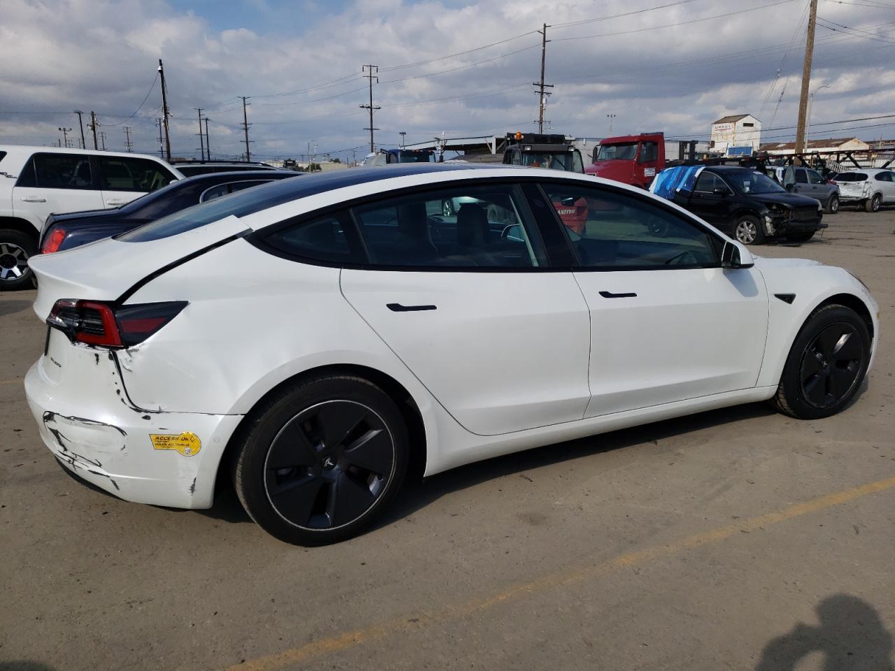 2022 TESLA MODEL 3 - Image 3